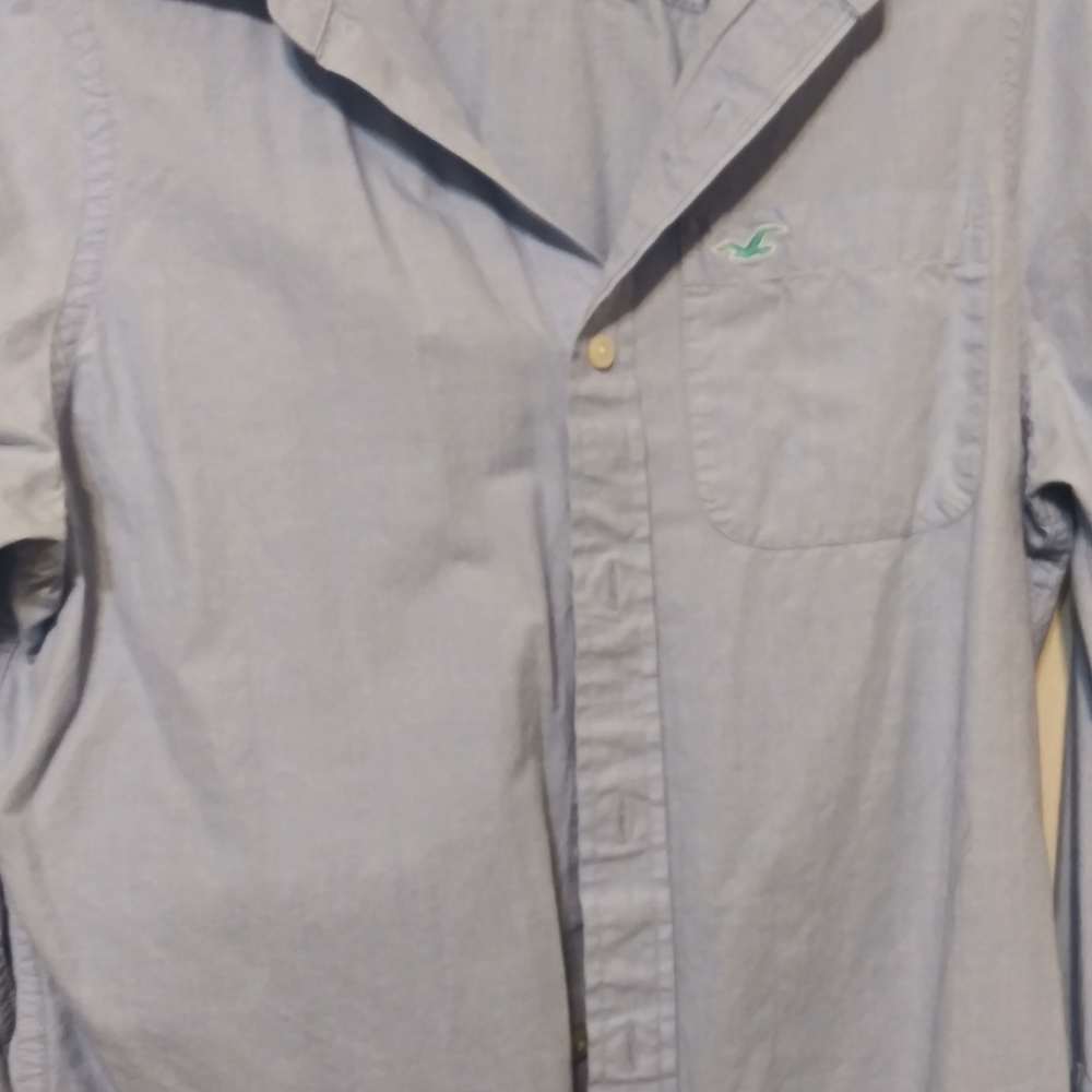 Hollister shirt